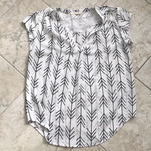 Black and White Chiffon Top